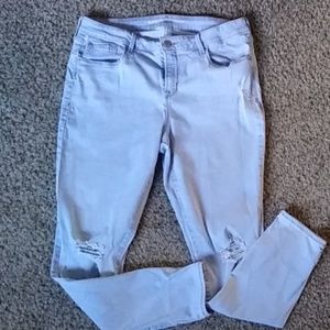 Light wash jeans